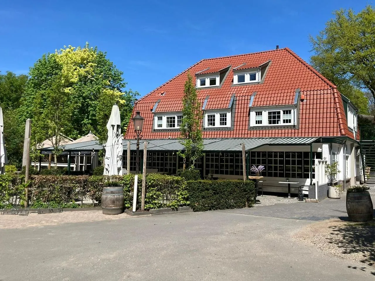 4 Hotels bij Het Aardhuis voor Direct Toegang tot de Veluwe